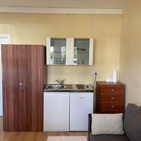 Einzimmerwohnung + Dusche Und Wc Βερολίνο Εξωτερικό φωτογραφία