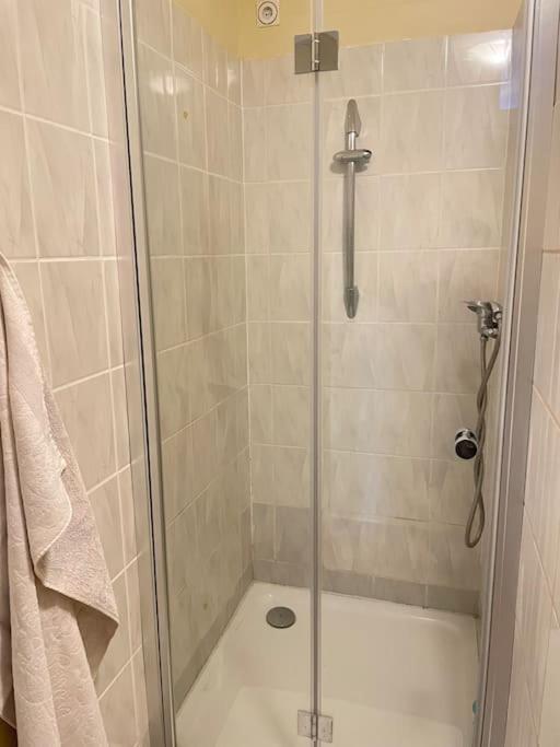 Einzimmerwohnung + Dusche Und Wc Βερολίνο Εξωτερικό φωτογραφία